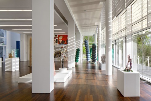 Die Ausstellung "Macht. Wahn. Vision. Rapunzel & Co. Von Türmen und Menschen in der Kunst" läuft bis 31. August im<br /><a href="http://www.arpmuseum.org/html/programm/fr_ausst.html" >Arp Museum Bahnhof Rolandseck</a><br />