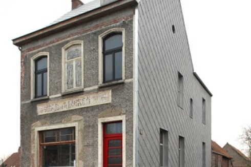 Die dritte Fassade des Hauses bekommt ein eigenes Gesicht, ...<br />