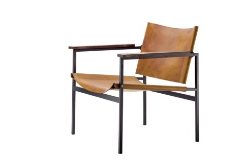 um 1959: Sessel ST 805. Entwurf: Eddi (Edelhard) Harlis, Vierkantrohr, lackiert; Leder, Afromosia<br />