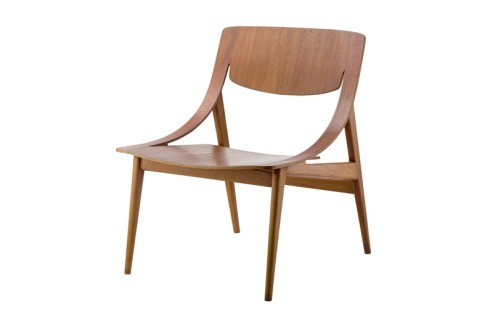um 1957/58: Sessel 668. Entwurf: Rudolf Glatzel, Holz massiv; Sperrholz, Deckfurnier<br />