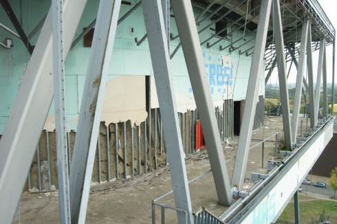 2012: Von der Ebene mit dem Theater- und Vortragsraum…<br />