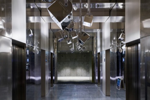 80er-Retro-Flair in der Liftlobby<br />