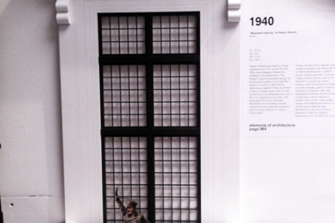 "Ohne den Balkon", so die eher amüsante These, "gäbe es keine Geschichte".<br />