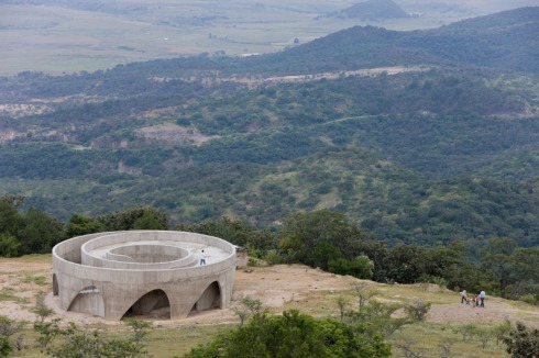 Lookout Point von HHF Architekten an der Ruta del Peregrino in Espinazo del Diablo, Mexiko (2010)<br />