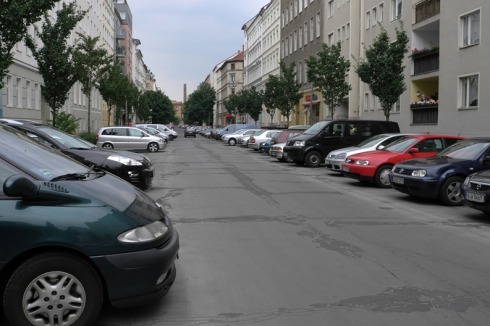 Leere Straßen in Berlin: ein Anblick, den man in Tokio nicht findet.<br />