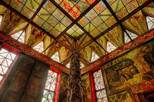 Kunststätte Johann und Jutta Bossard Jesteburg: Blick in die Nordwestecke des Kunsttempels<br />