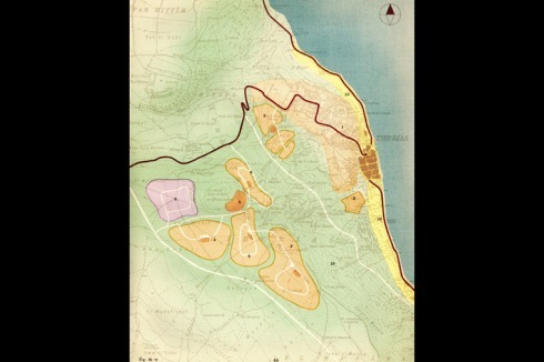 Die New Town bei Tiberias, die im Sharon-Plan von der Altstadt (am Ufer des Sees Genezareth gelegen) abgerückt auf einer Anhöhe projektiert wurde.<br />