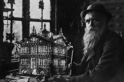 Karl Junker (1850-1912) in seinem Atelier<br />