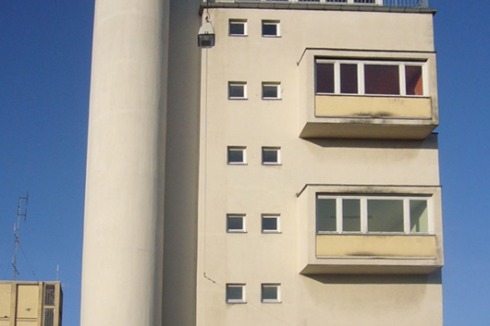 In Berheim soll das Metropol Hotel zu einem Architektur- und Design-Zentrum umgebaut werden.<br />