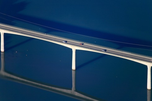 Brücke der Bundesstraße 17 über den Schongauer Lechsee<br />