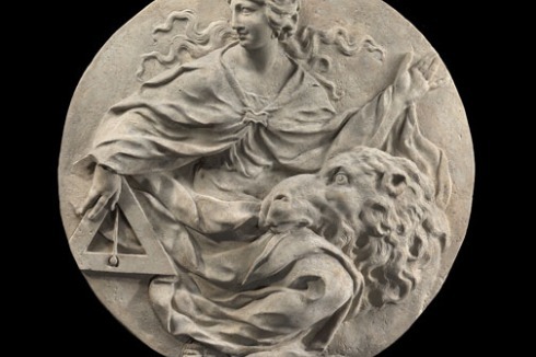Andreas Schlüter: „Allegorie der Diskretion“, Relief von der Fassade der Alten Post in Berlin, ehem. Königstraße, um 1703, Sandstein<br />