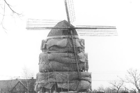 Windenergie und Wärmeschutz: Windmühle in Ottmarsbocholt<br />