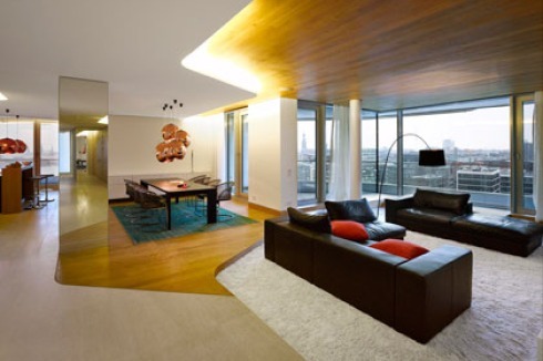 Bauwelt Marco Polo Tower Luxus Wohnen Im Behnisch Turm