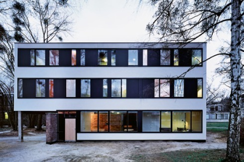 Bild 1 / 2
