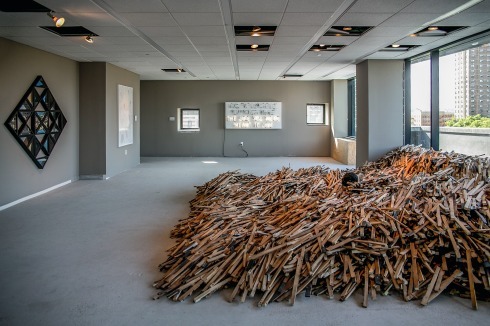 Der Gemeinschaftsraum im 8. Obergeschoss während der temporären Ausstellung „If You Build It“<br />