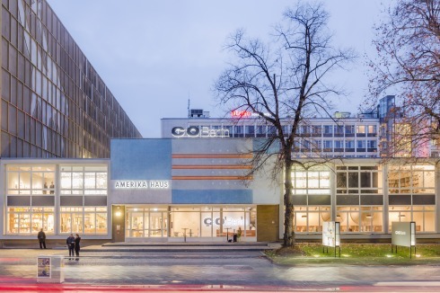 Das C/O mietet für die nächsten einundzwanzig Jahre einen Teil des Amerika Hauses von der Berliner Immobilienmanagement GmbH<br /><br />