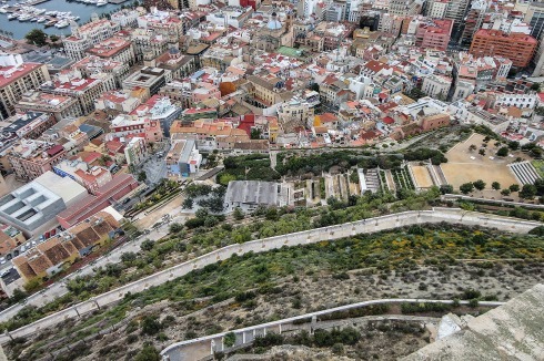 Park von Ereta über der Altstadt von Alicante: Frédéric Bonnet, Obras, 1993–2003<br />