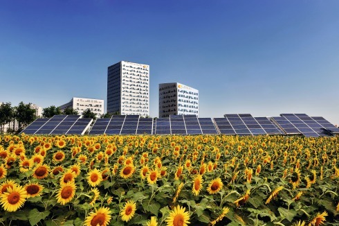 Tianjin Eco-city – „Mit Solarpaneelen aufgehübschter Le Corbusier“, kommentierte ein Kritiker<br />