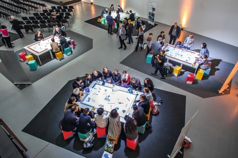 Diskussionsrunden an Thementischen (hier in Kassel) wird es auch in Frankfurt wieder geben<span class="OffWhite"></span><br />